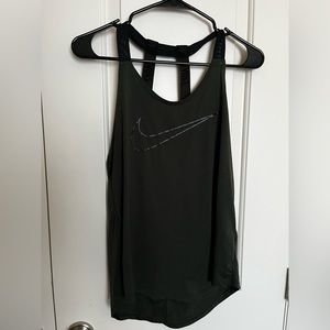 EUC nike dri-fit strappy tank top